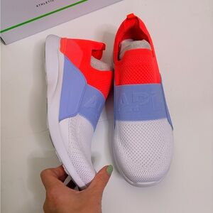 NWT - APL TECHLOOM BLISS 🧡👟 MEN’S SIZE 12 or WOMEN’S SIZE 13.5